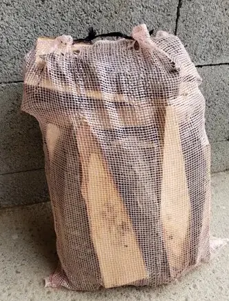 chute de bois poele